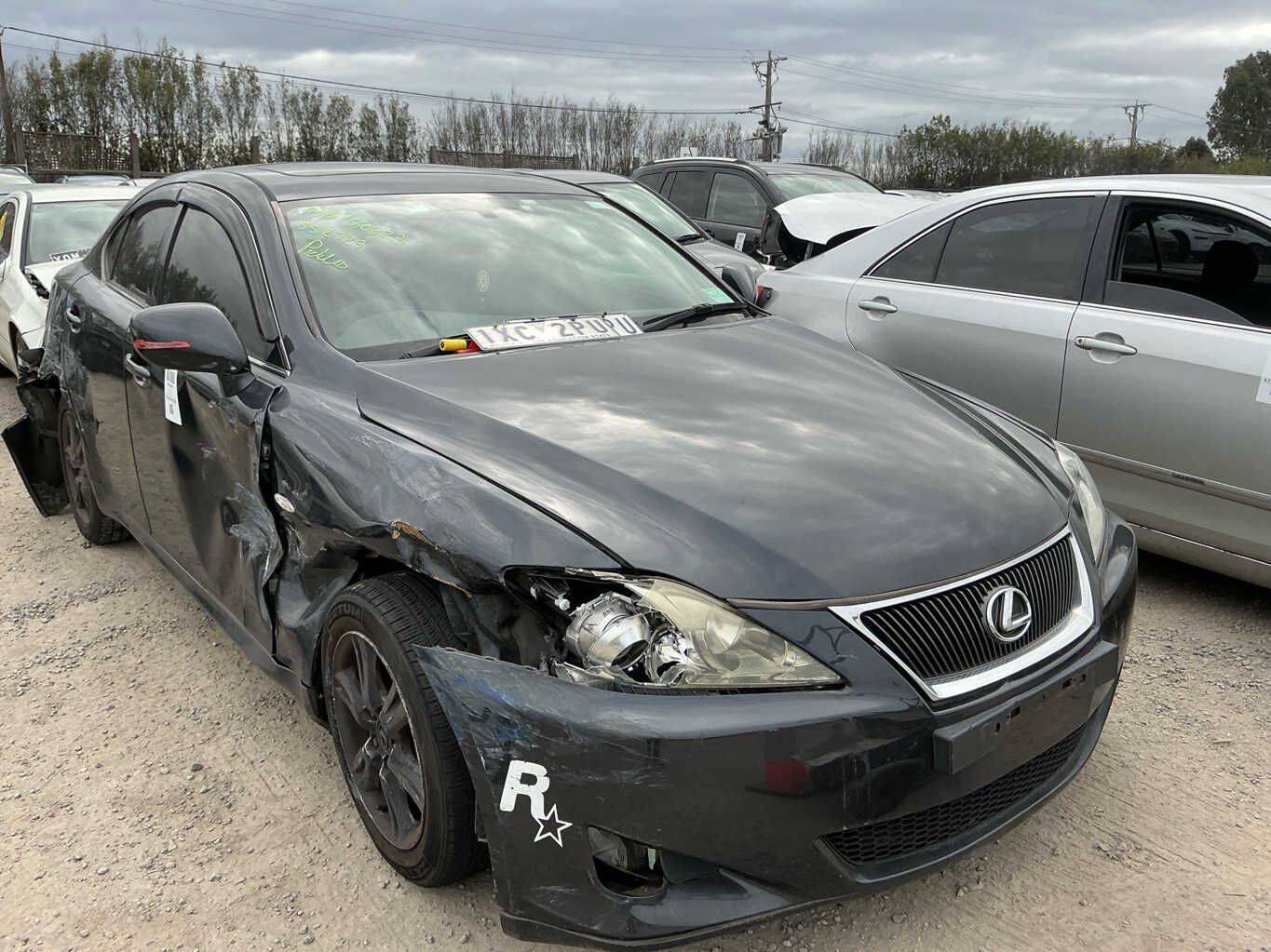 Lexus IS