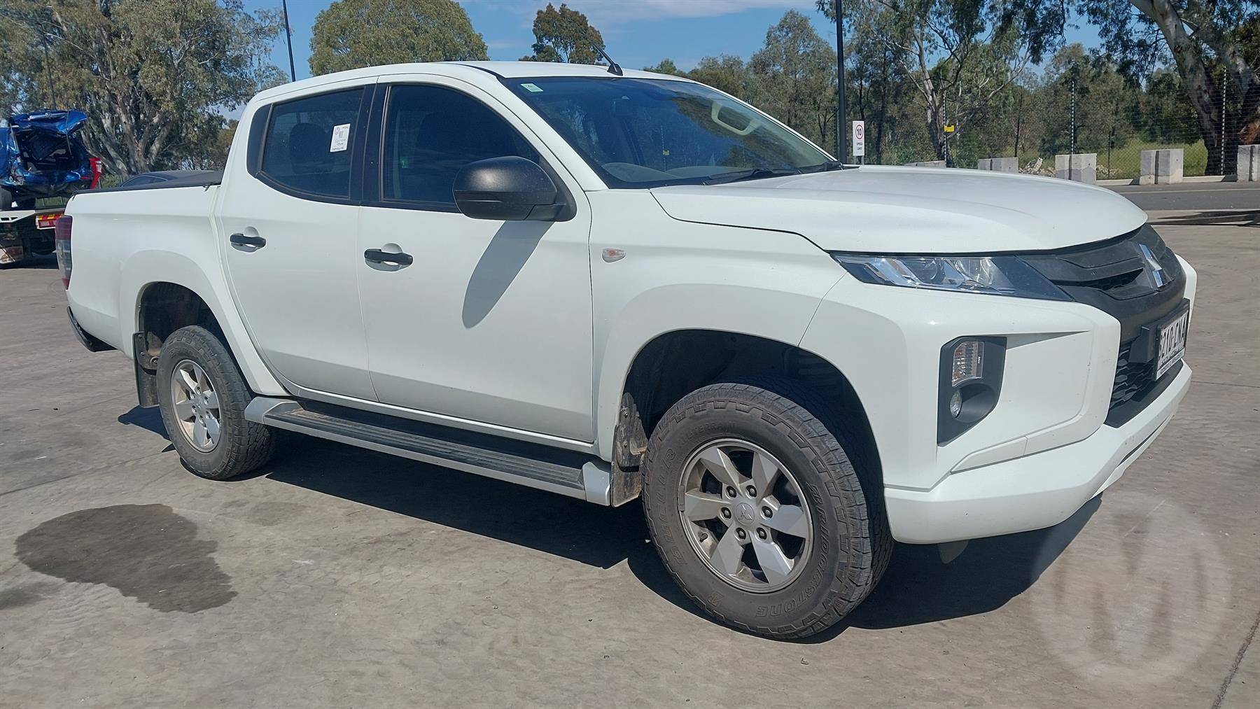 Mitsubishi L200 / Triton GLX Plus Dual Cab Utility
