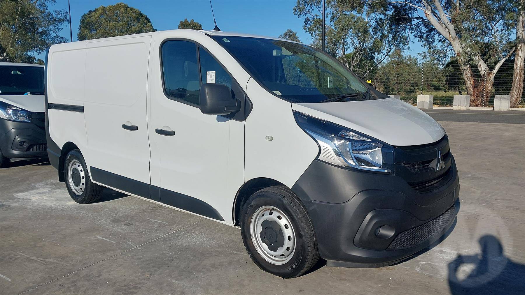 Mitsubishi Express GLX SWB Van